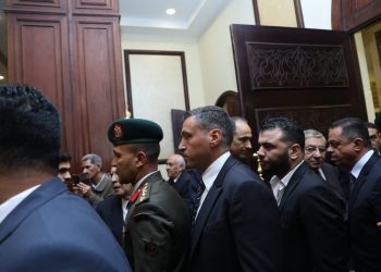 عائلة رشدان تعزى أسرة الرئيس الراحل حسنى مبارك