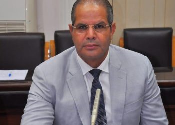 الدكتور كمال الدسوقي يكتب : أزمة كورونا الأخطر منذ زلزال 1992 .. والكرة في ملعب الشعب الآن