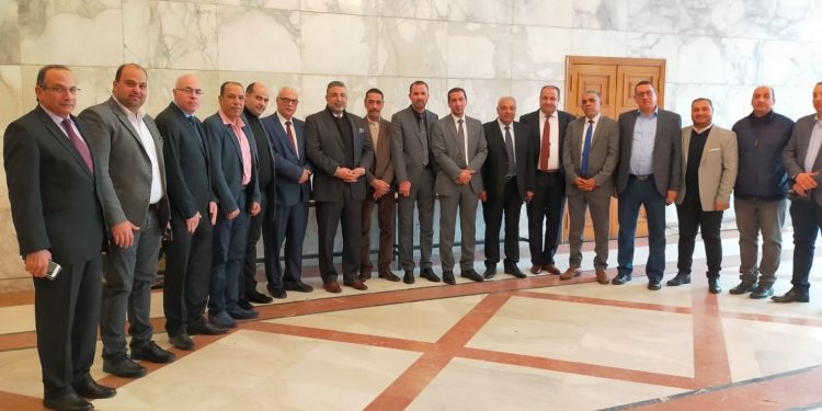 وفد "غرفة صناعة الجلود" يقدم واجب التعازي للقوات المسلحة الليبية في ضحايا إعصار "دانيال"