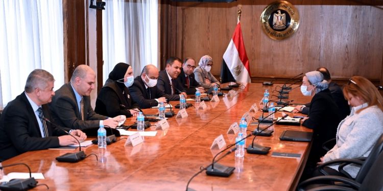 مجموعة عمل مشتركة بين الصناعة والبيئة للمشاركة في مؤتمر المناخ COP27