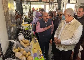 القصير يوجه بتوفير السلع الزراعية للمواطنين بأسعار مناسبة