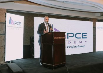 د. وليد السويدي : إهتمام الرئيس السيسي بمشروعات توسعة الطرق والحفاظ على الأرض الزراعية يخدم التنمية وفي الصالح العام