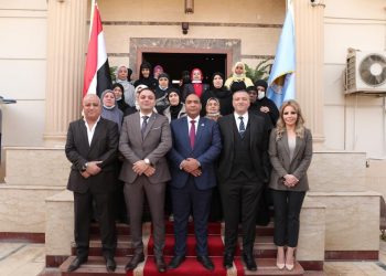 بالصور.. حزب الشعب الجمهوري يحتفل بعيد الأم ويكرم الأمهات المثاليات