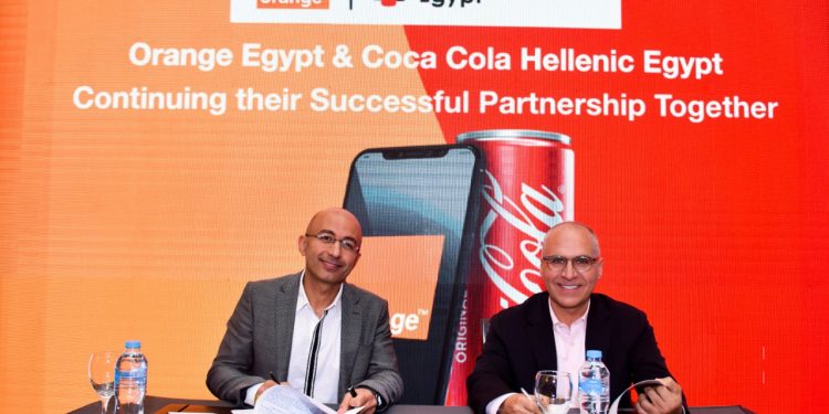 “اورنچ مصر” تجدد شراكتها مع “كوكاكولا هيلينك” لتزويدها بالخدمات والتطبيقات الرقمية المتطورة