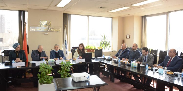 «رجال الأعمال» تبحث حلولا لأزمة التمويل والتخفيف من أضرار ارتفاع أسعار مواد البناء على شركات المقاولات الصغيرة والمتوسطة