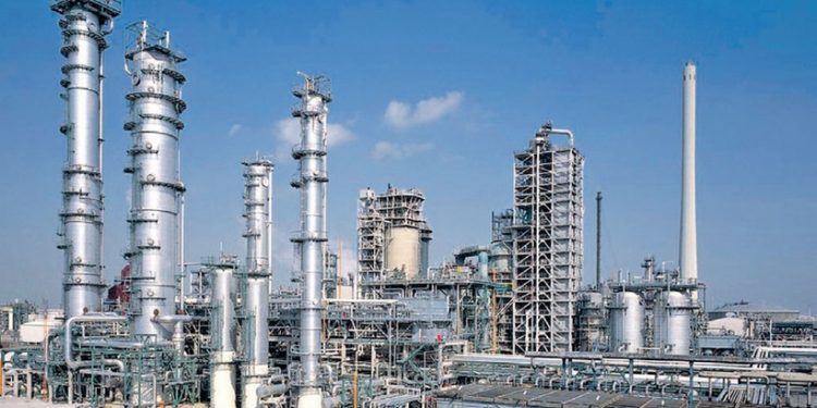 الصناعة في عهد السيسي .. إنشاء 17 مجمع صناعي بـ15 محافظة بإجمالي 5046 وحدة