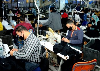 المركزي يستجيب لمطالب غرفتي الملابس والصناعات النسيجية