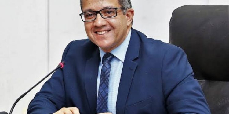 العناني يترأس اجتماع مجلس إدارة هيئة تنشيط السياحة