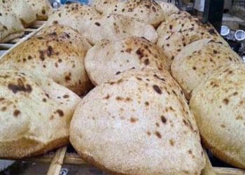 «بيع رغيف العيش بالكيلو» قرار وزاري مرتقب.. و شعبة المخابز تعلق