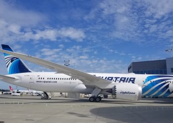 "مصر للطيران" تعلن توقف رحلاتها الجوية بين القاهرة ودبي لهذا السبب