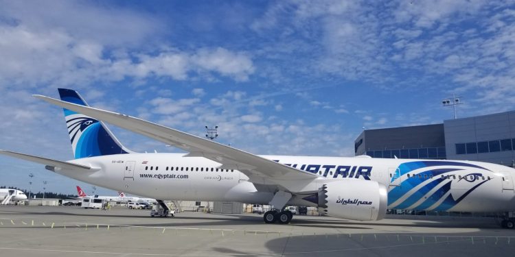 "مصر للطيران" تعلن توقف رحلاتها الجوية بين القاهرة ودبي لهذا السبب