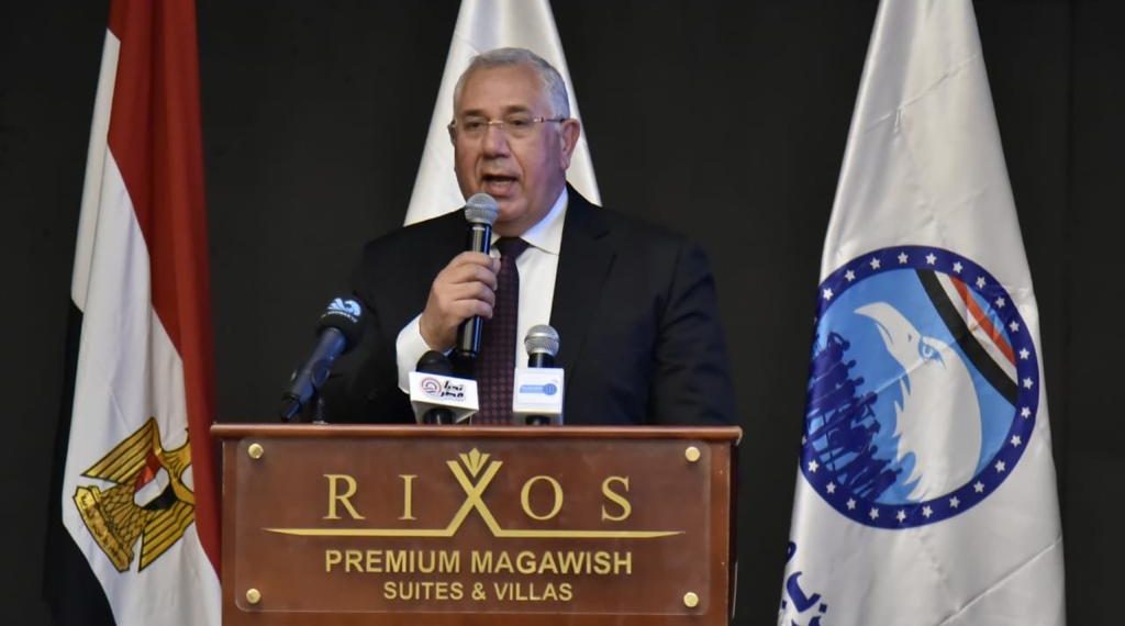 وزير الزراعة : خطة لتقليل فجوة السلع الاستيراتيجية بدعم مشروعات التوسع الافقي والرأسي