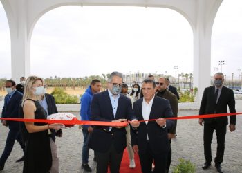 وزير السياحة يفتتح فندق تانوك بمنتجع أزهى السخنة باستثمارات 250 مليون جنيه