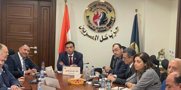 لجنة الصناعة بـ«حماة الوطن» تحتفل بنصر العاشر من رمضان