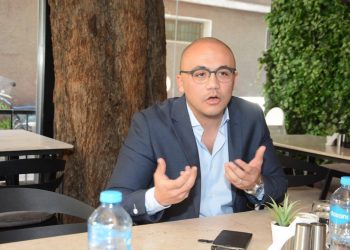 عوض:رسائل الرئيس السيسي تطمئن المصريين علي قدرة الدولة على التعامل مع تحديات 2022