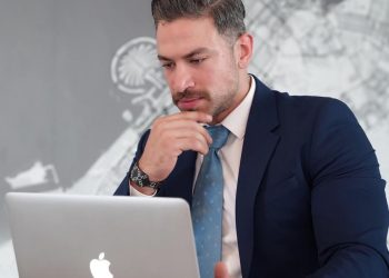 حمود : العقارات أكثر القطاعات صلابة في مواجهة الأزمات