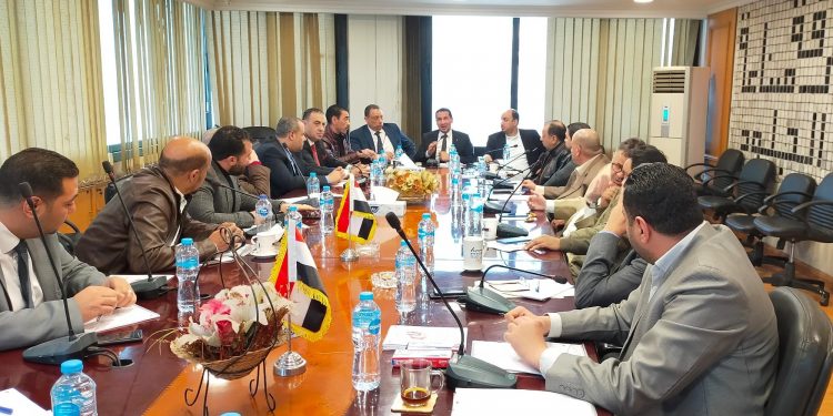 خلال إجتماع شعبتي الأحذية والمصنوعات الجلدية .. "صناعة الجلود" تدرس تأسيس شركة مساهمة لتوفير مستلزمات الإنتاج