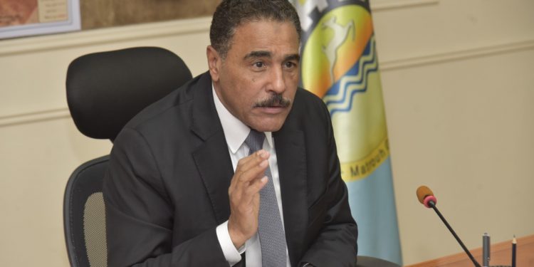 شعيب : لا زيادة في أسعار المواصلات بالخطوط داخل نطاق محافظة مطروح