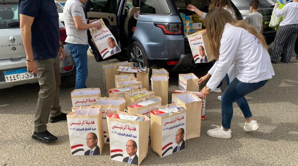 مستقبل وطن يوزع هدية الرئيس على أطفال الشيخ زايد