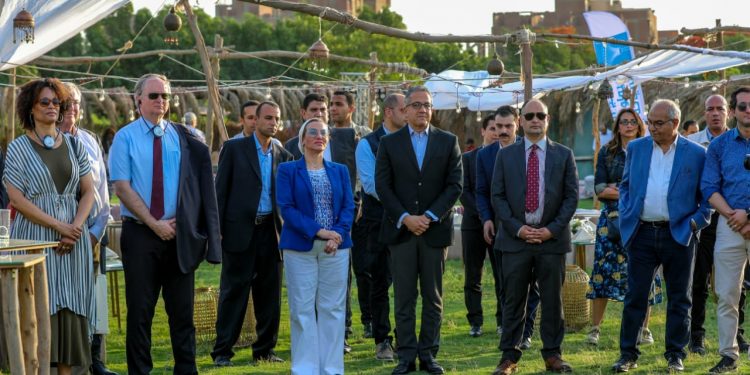 وزيرا البيئة والسياحة يطلقان مشروع " نحو التنمية الخضراء لقطاع السياحة"
