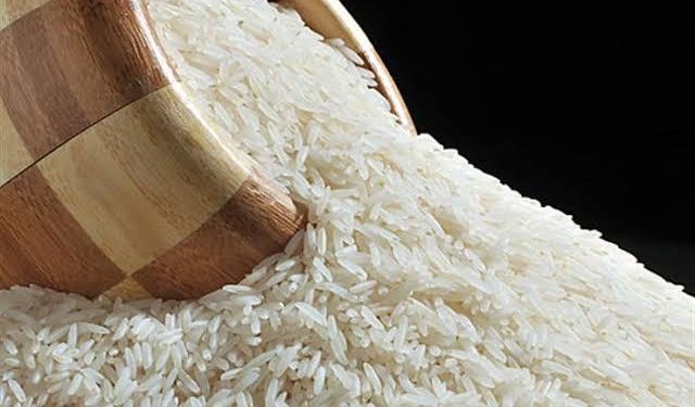 الغرف التجارية : 2000 جنيه انخفاضاً في طن الأرز وتوقعات بمواصلة الهبوط