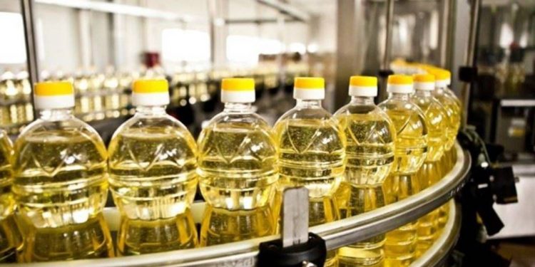 الحكومة تكشف حقيقة وجود نقص في الزيت في الأسواق