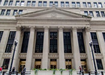 الزيادة الأكبر منذ 22 عاماً .. الفيدرالي الأمريكي يرفع سعر الفائدة 0.5%