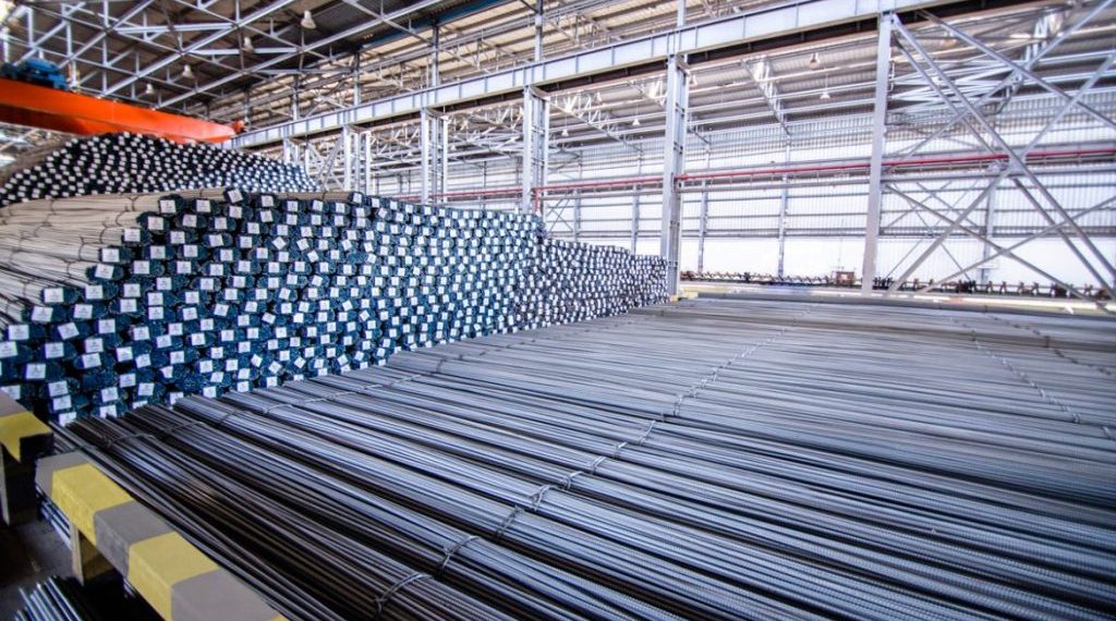 "عز" و "السويس للصلب" تصدران منشورا بالحد الأقصى لأسعار بيع الحديد خلال أكتوبر