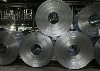 انهيار كبير .. حديد عز تخفض أسعار مسطحات الحديد للتعاقدات الجديدة 4500 جنيه دفعة واحدة .. تعرف علي سعر الطن