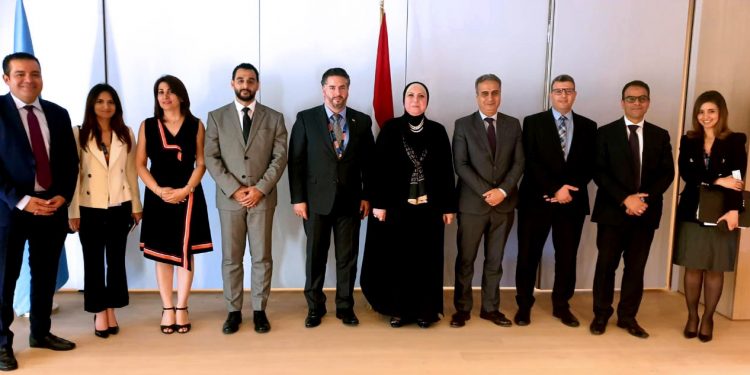 وزيرة الصناعة تبحث مع وزيرى تجارة جنوب افريقيا ولبنان تعزيز التجارة البينية والاستثمارات المشتركة