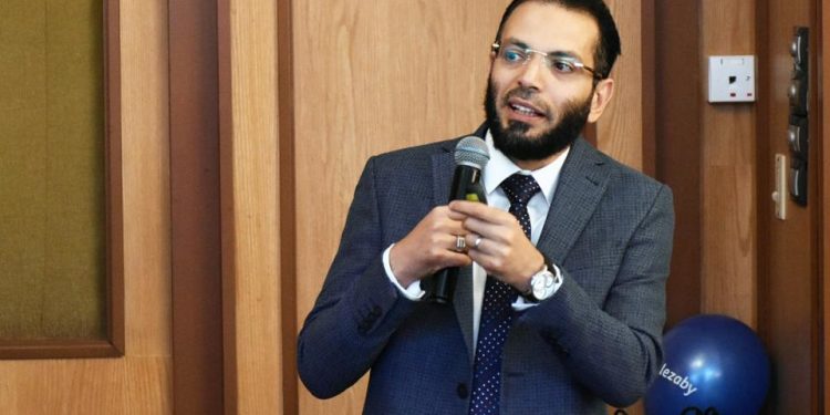 «صيدليات العزبي» : تخريج دفعة تدريبية للصيادلة الجدد .. وفوز فريق الشركة بمباراة الافتتاح ببطولة «كأس سوق الدواء»