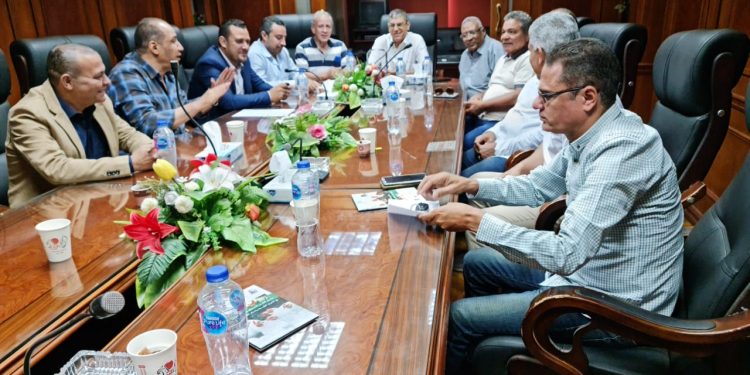 شعبة التسمين: تدشين بورصة إلكترونية باتحاد منتجي الدواجن يسهم في استقرار الأسعار