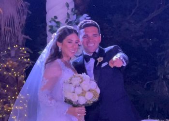 "صناع مصر" يهنئ حاتم توفيق العضو المنتدب لـ "كايرو سولار" بحفل زفافه