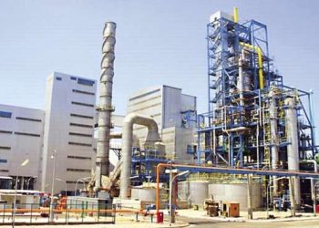 «صناع مصر» ينفرد بتفاصيل القطاعات ذات الأولوية بالمرحلة الأولى من مبادرة تمويل الصناعة بفائدة 15%