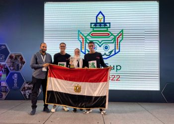 برعاية مصر الخير .. أبطال فريقي "مواهب بي جي" و"مواهب فاير" يحصدون المركز الأول في مسابقة "روبو كوب" بتايلاند