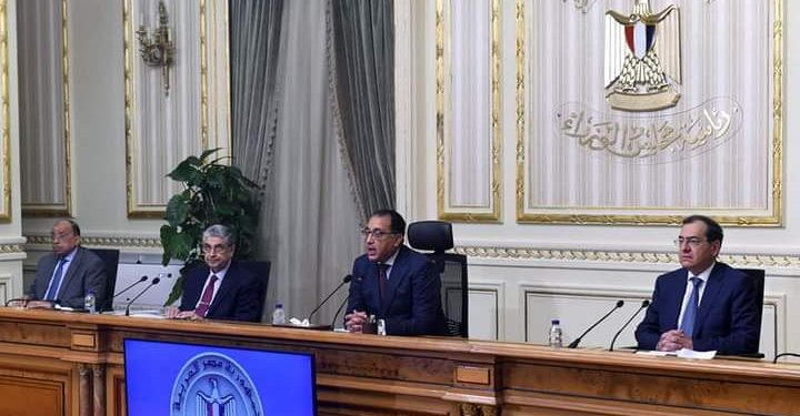 رئيس الوزراء : خطة متكاملة لترشيد استهلاك الكهرباء بداية من الأسبوع المقبل