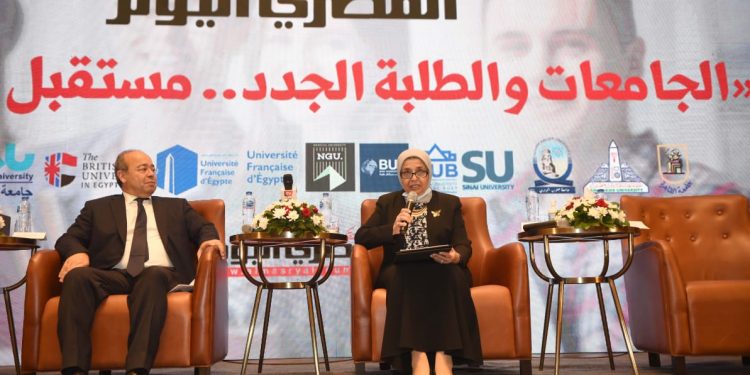 وزير التعليم العالي :12 جامعة اهلية جديدة و بداية الدراسة بها أكتوبر المقبل