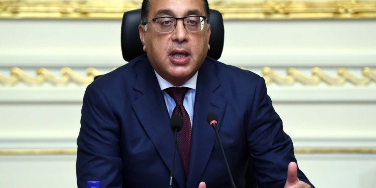 الحكومة تبدأ تفعيل إجراءات ترشيد الكهرباء