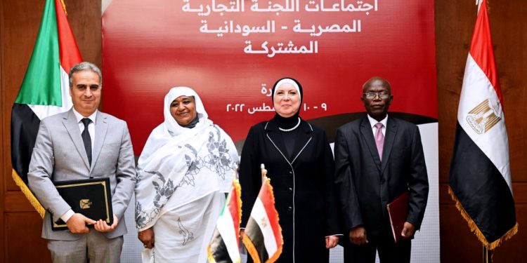 وزيرة الصناعة :60% زيادة في معدلات التبادل التجاري بين مصر والسودان في 2021