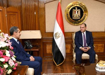 وزير التجارة  يستقبل محافظ الغربية ويستعرضان منظومة التنمية الصناعية بالمحافظة