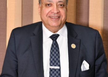 رئيس "طاقة اتحاد الصناعات" : مصر أصبح لديها كافة الإمكانيات التي تؤهلها لنهضة صناعية كُبرى