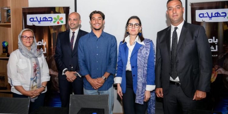 بحضور نجوم كرة القدم .. جهينة تعلن نجاح حملة "باصيها لغيرك" لتوفير الأحذية الرياضية لمراكز الشباب