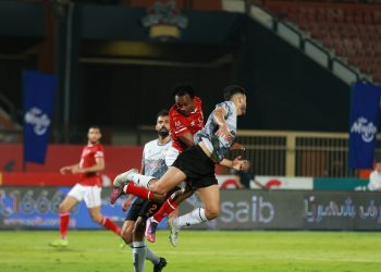 الأهلي يسقط في فخ التعادل أمام فاركو .. ويبتعد عن صراع قمة الدوري المصري