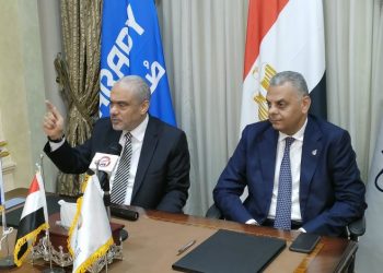 مجموعة العربي توقع إتفاقية مع "جي أي جي" لتوفير غطاء تأميني على شاشات التليفزيون