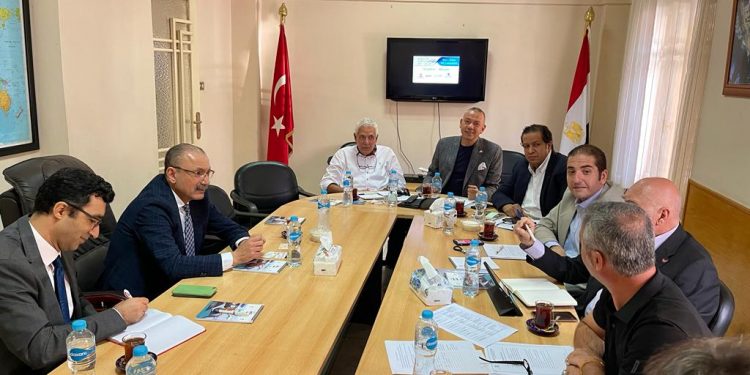 بحضور القائم بأعمال السفارة التركية .. "تومياد" تبحث سبل التعاون الإقتصادي بين مصر وتركيا
