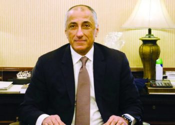البنك المركزي يكشف حقيقة إستقالة طارق عامر