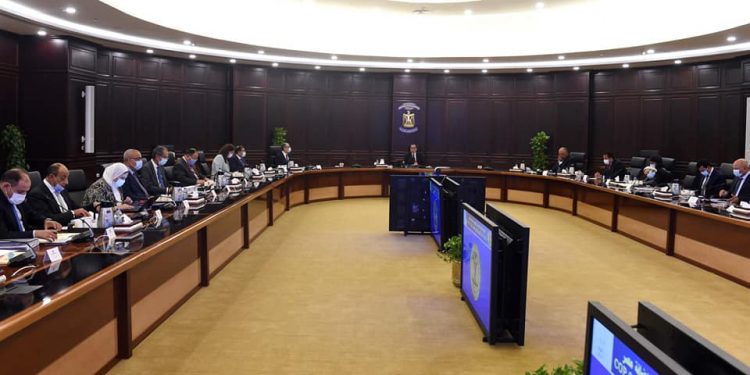 ضمن مبادرة السداد الفوري .. مجلس الوزراء يوافق على صرف 10 مليارات جنيه من مستحقات المصدرين