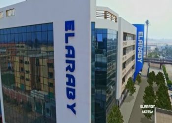 هتاخد شاشة جديدة .. حقيقة تأمين مجموعة العربي علي شاشات التليفزيون في حالة الكسر