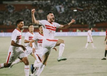 نجم الزمالك يشيد بمبادرة مجموعة العربي للتأمين على الشاشات ضد الكسر