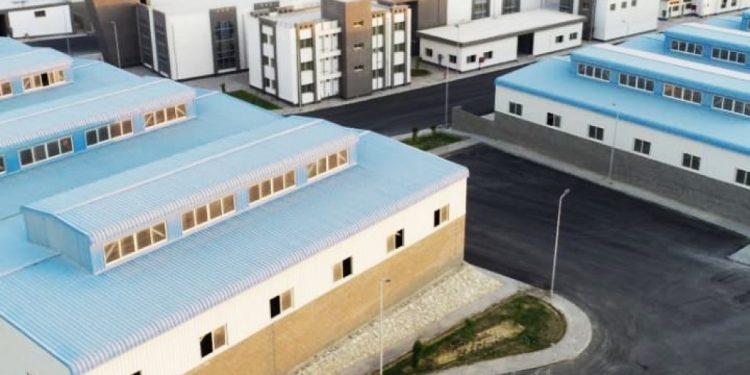 بعد طرح 1000 منشأة .. كيف تحصل علي مصنع جاهز بالتراخيص بالإيجار أو التمليك ؟